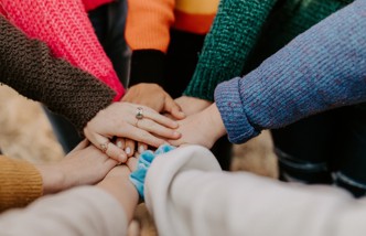 Hands (1)